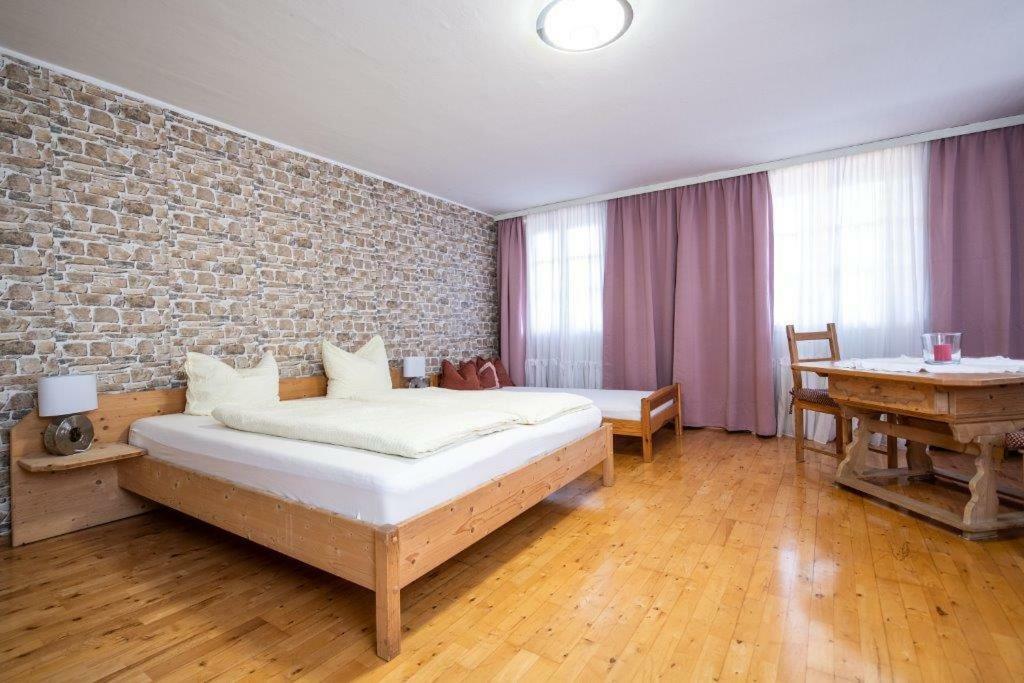Landhaus Lindner Appartements 푸겐 외부 사진